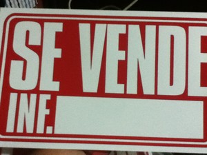 Se Vende.